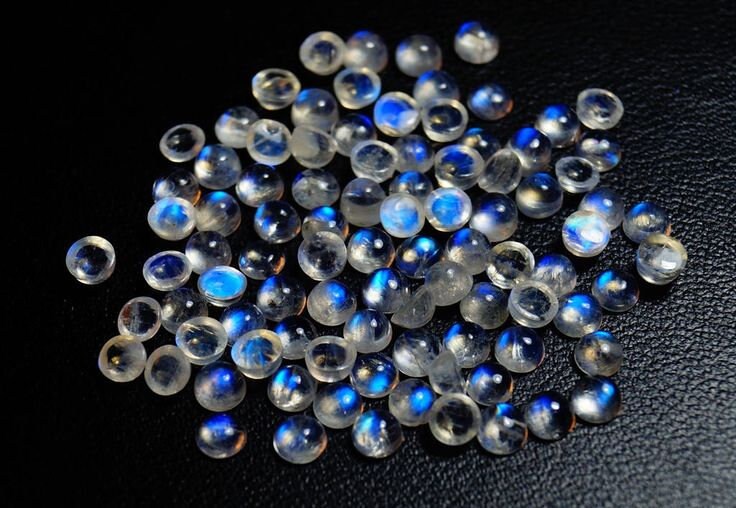 10 Rainbow Moonstone Cabochons: 6mm Round Gemstones