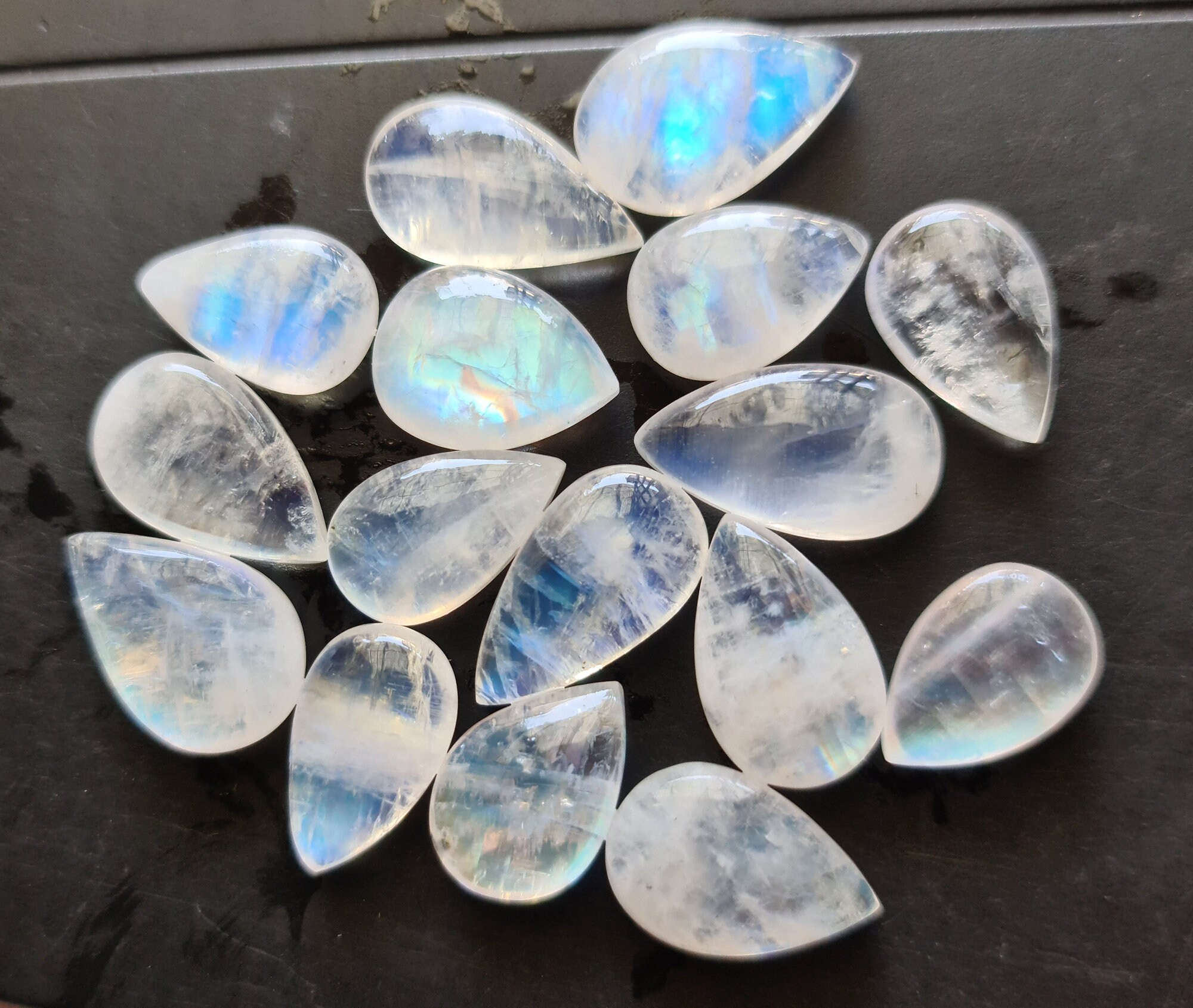 16-20mm Rainbow Moonstone Pear Shaped Plain Both Side Flashy Blue/white Smooth Loose Cabochons, 5 Pcs - Pksg148