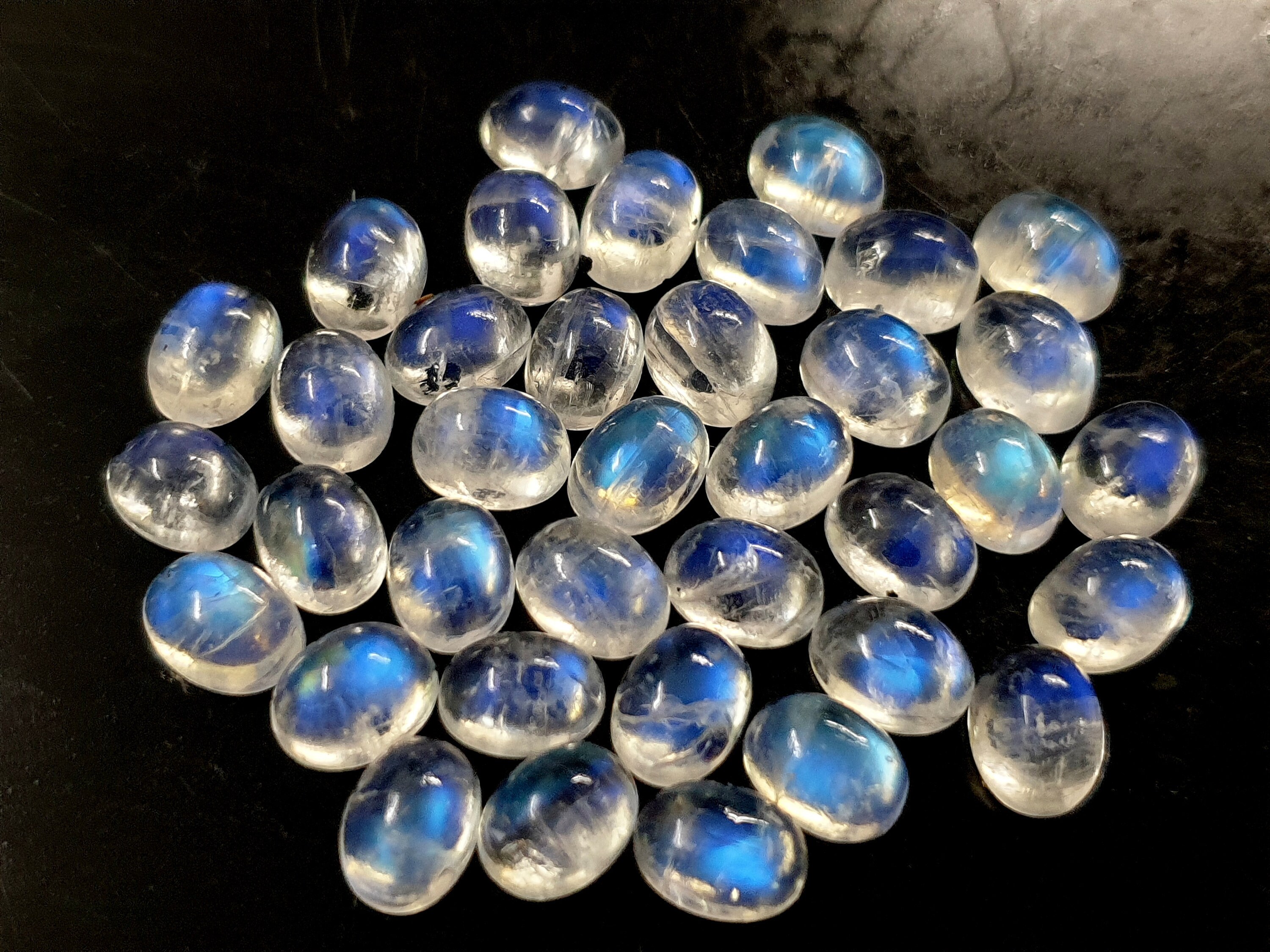 Aaa Natural Indian Rainbow Moonstone Loose Gemstone Cabochon Size 6x8mm Oval-10pc Wholesale Price