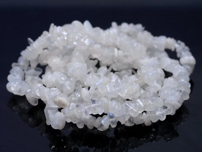 5-6mm Rainbow Moonstone Gemstone Pebble Nugget Chip Loose Beads 34 Inch (80001747-a15)