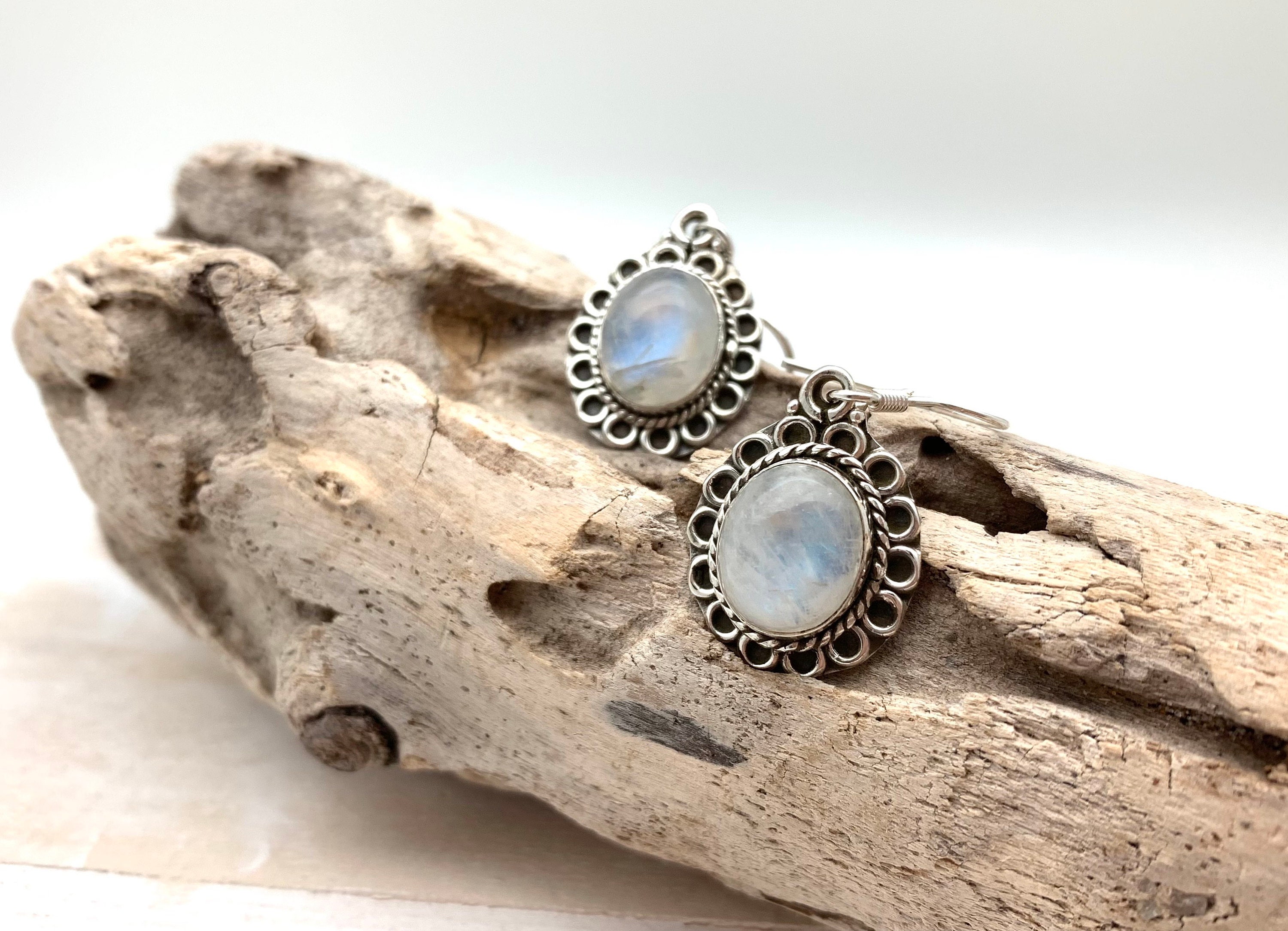 Rainbow Moonstone Flower Earrings: 925 Sterling Silver Dangly Earrings Rainbow Moonstone Flower Earrings: 925 Sterling Silver Dangly Earrings