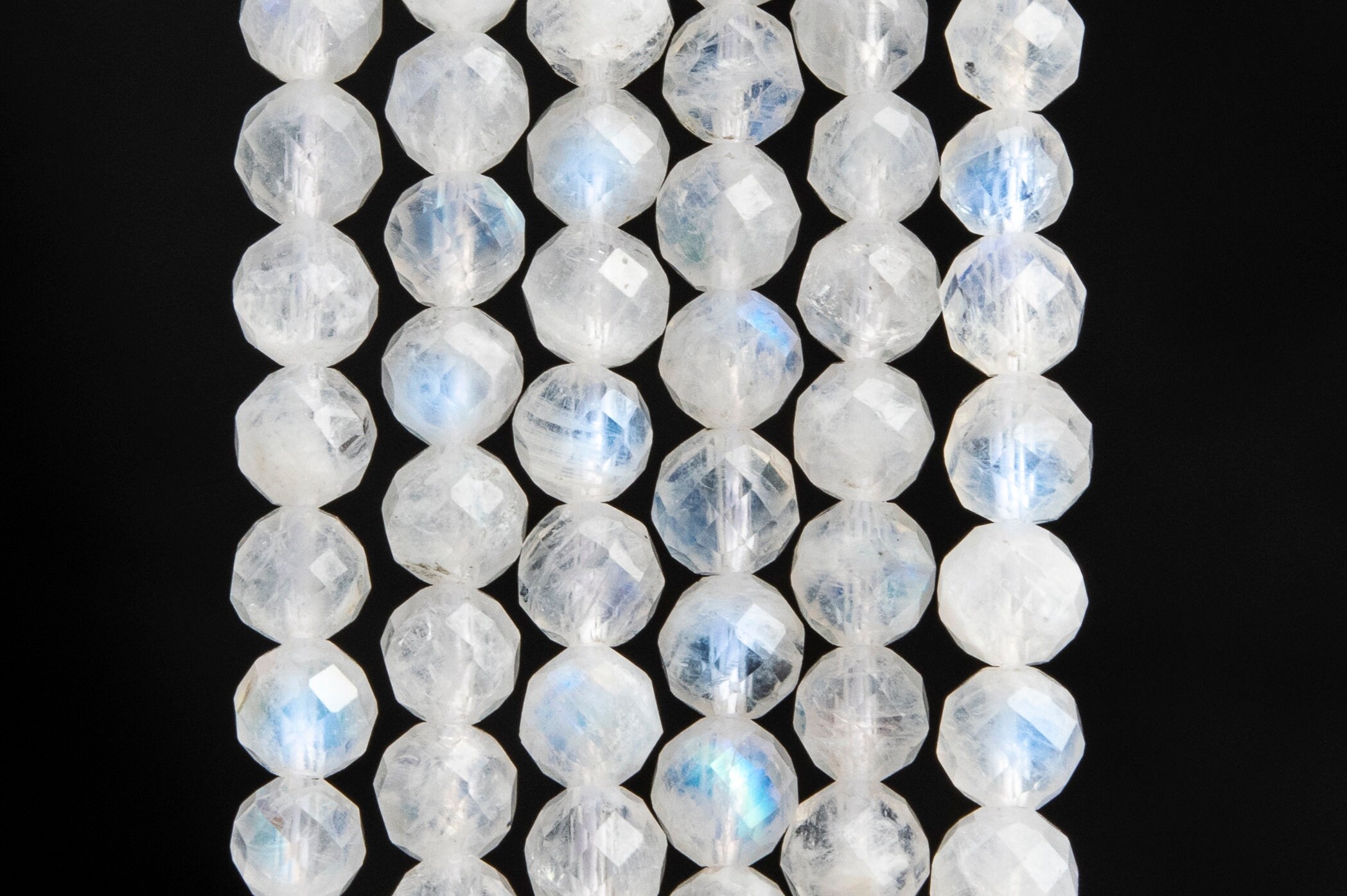 4mm Translucent Rainbow Moonstone Beads Grade Aaa Genuine Natural Gemstone Faceted Round Loose Beads 15" / 7.5" Bulk Lot Options (116942) 4mm Translucent Rainbow Moonstone Beads Grade Aaa Genuine Natural Gemstone Faceted Round Loose Beads 15" / 7.5" Bulk Lot Options (116942)