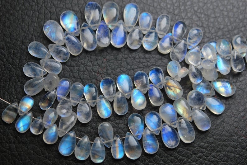 24 Inch Strand,blue Flash Rainbow Moonstone Smooth Pear Shape Briolettes,size 7-9mm Approx