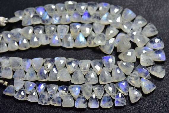 Blue Fire Rainbow Moonstone Fancy Briolette - 7.5 Inches - Faceted Rainbow Moonstone Pyramid Triangle Briolettes - Size Is 7x8-8x11 Mm #1781