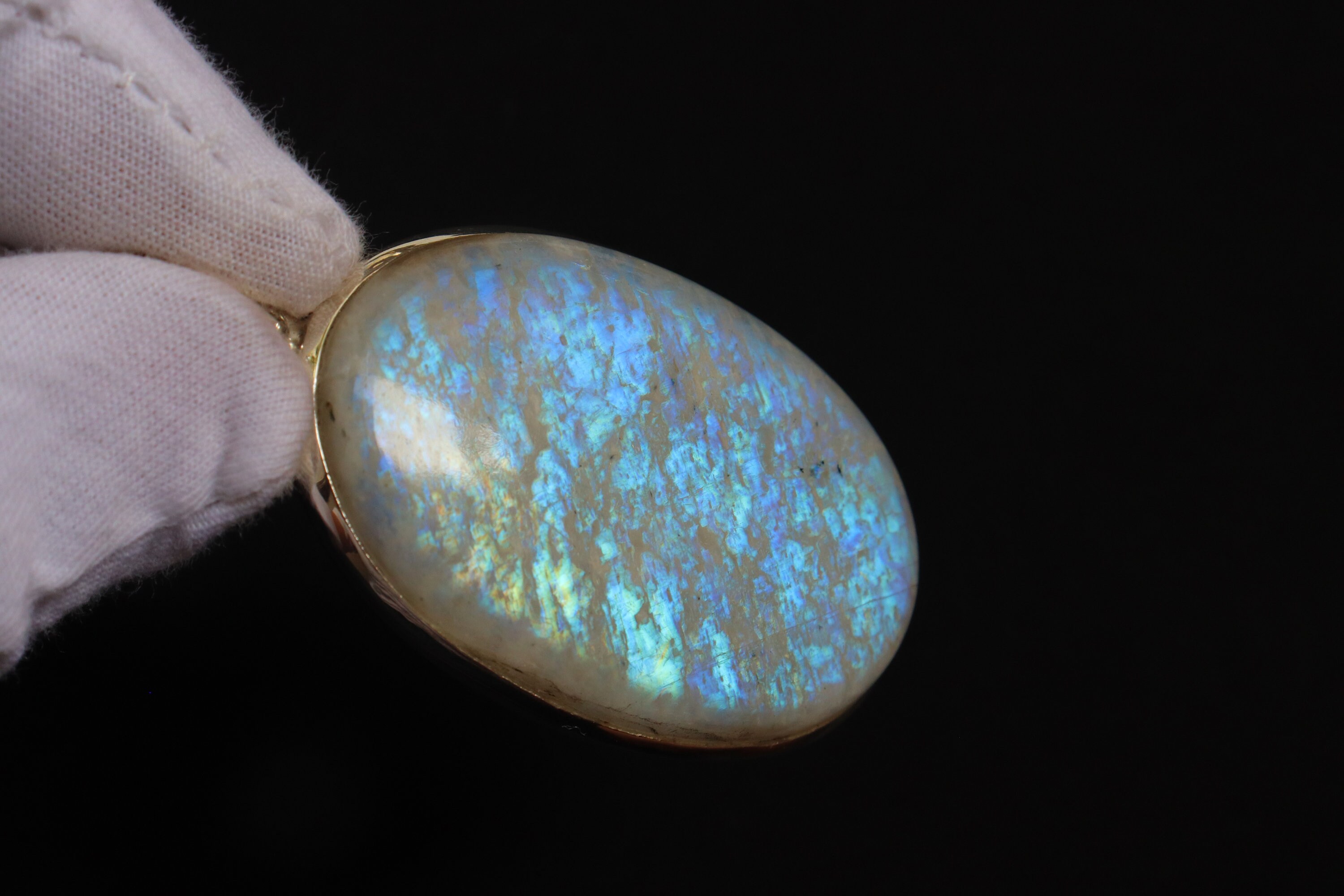 Blue Flashy Rainbow Moonstone Pendant, 925 Sterling Silver Pendant, Natural Rainbow Moonstone Jewelry, Anniversary Gift, Handmade Pendant