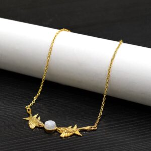 Rainbow Moonstone Chain Necklace \ Dolphin Necklace \ Beach Jewelry \ Animal Necklace \ Gifts For Her \ Christmas Gifts \ Dainty Pendant