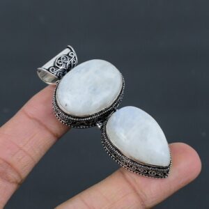 Handmade Rainbow Moonstone 925 Sterling Silver Pendant: Vintage Gemstone Jewelry