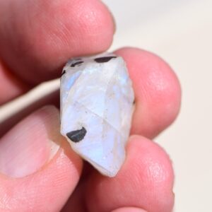 Flashy Rough Rainbow Moonstone Flashy Rough Rainbow Moonstone