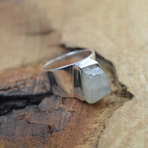 Rough Rainbow Moonstone 925 Sterling Silver Ring