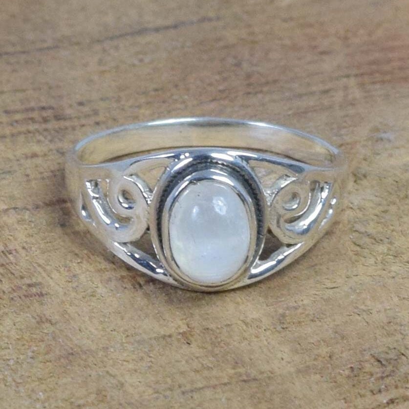 Rainbow Moonstone Sterling Silver Filigree Ring: June Birthstone, Us Size 10.5 Rainbow Moonstone Sterling Silver Filigree Ring: June Birthstone, Us Size 10.5
