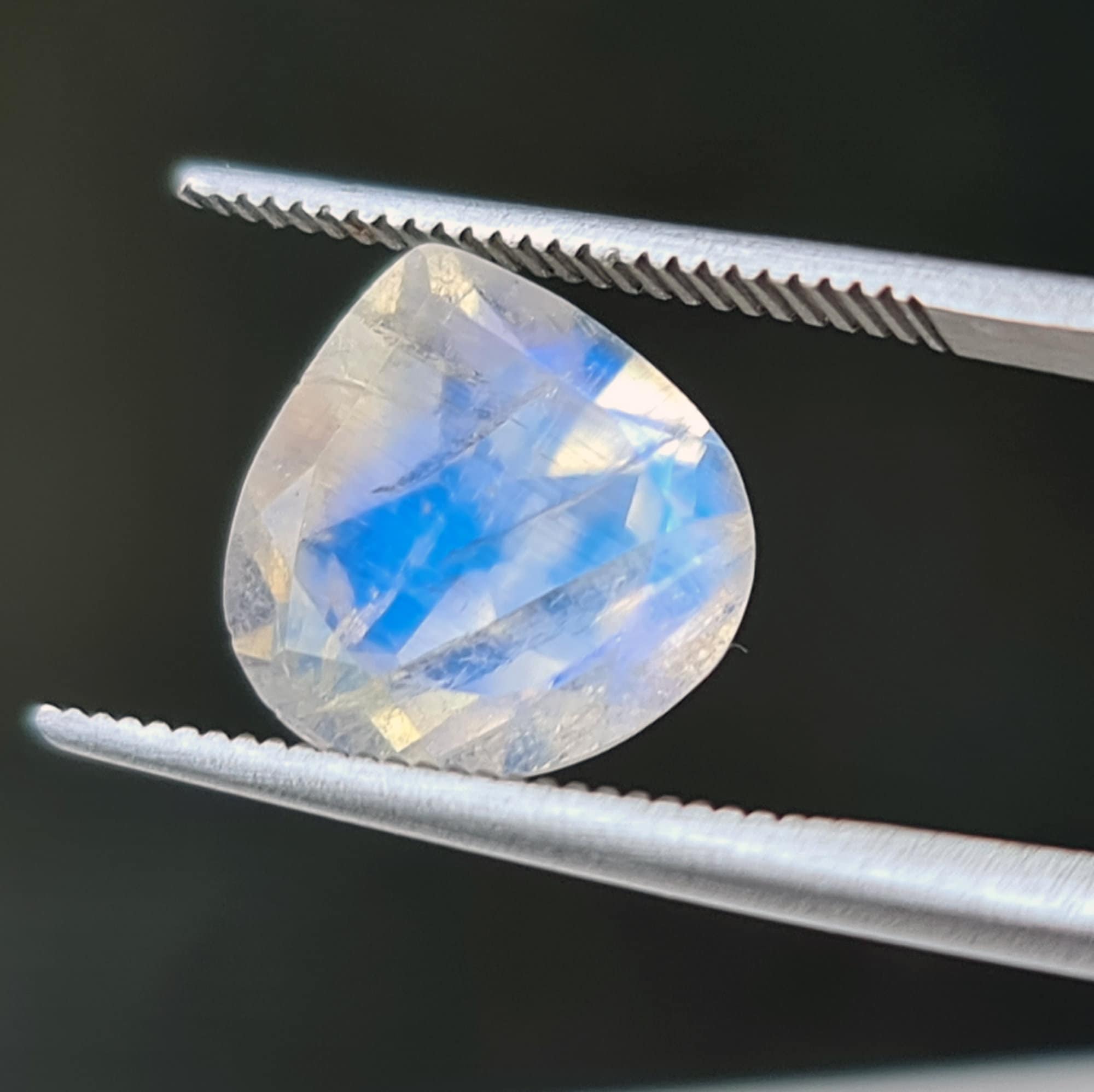 10mm Rainbow Moonstone Heart Cut Stone, Natural Loose Rainbow Moonstone Brilliantcut Moonstone For Jewelry, Rainbow Moonstone Ring - Pksg189