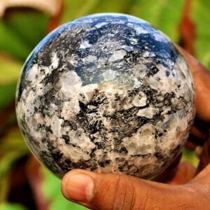 90MM Rainbow Moonstone Sphere: Reiki Charged Crystal Decor 90MM Rainbow Moonstone Sphere: Reiki Charged Crystal Decor