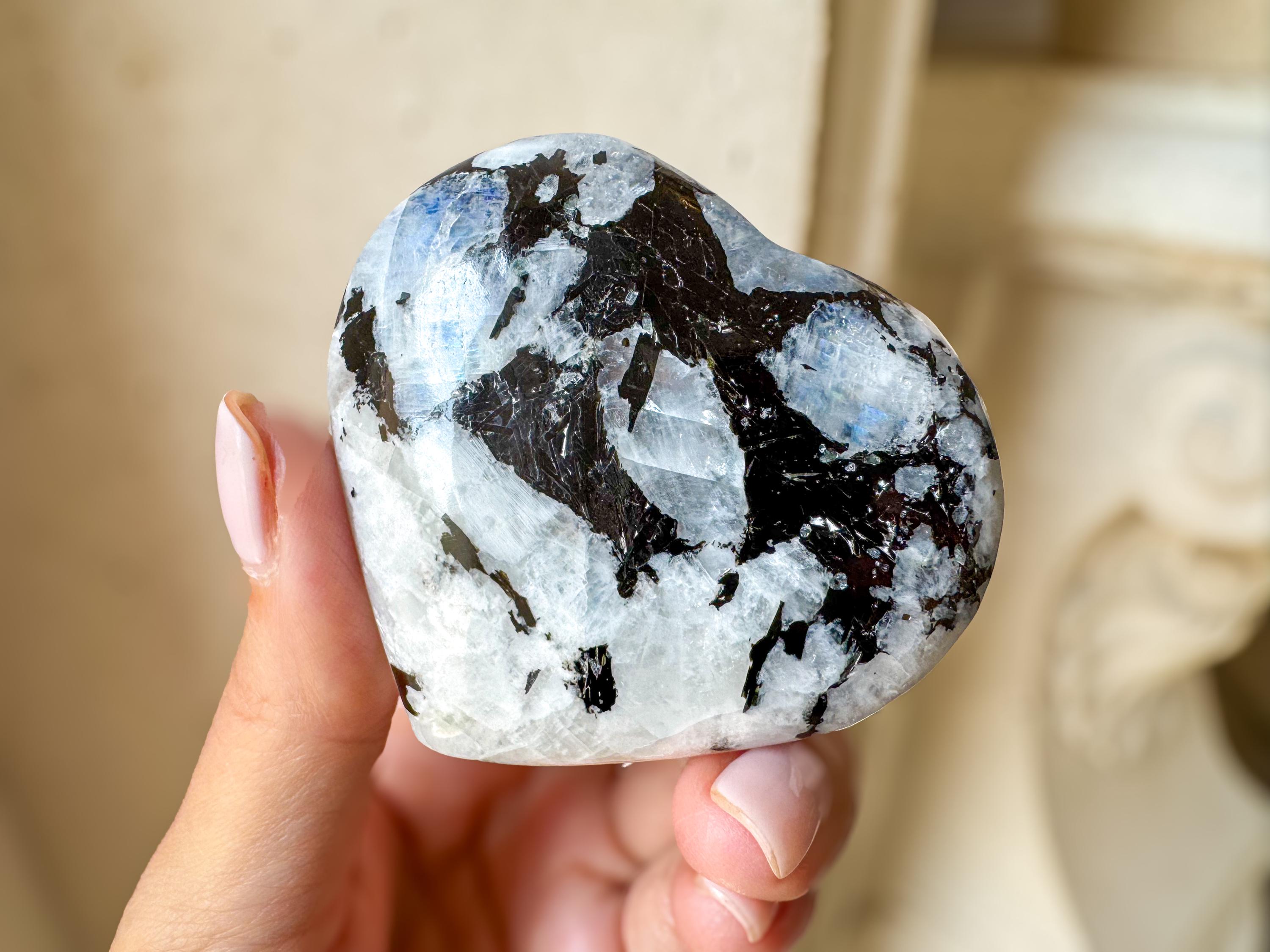 Rainbow Moonstone Heart Crystal | 4–6 Cm Palm Stone For Intuition, Healing & Chakra Energy