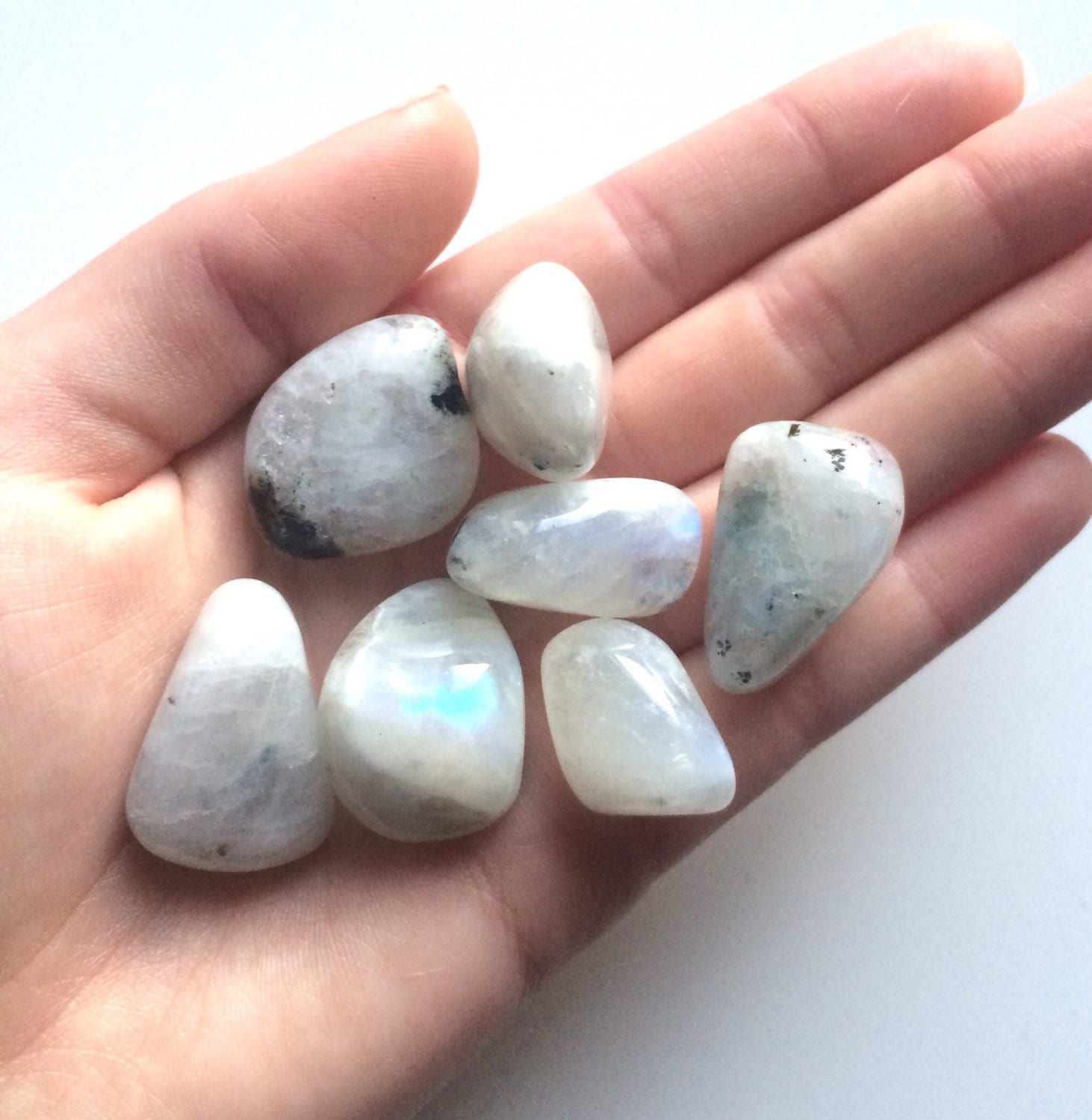 Rainbow Moonstone Tumble Stone 15-20mm Rainbow Moonstone Tumble Stone 15-20mm