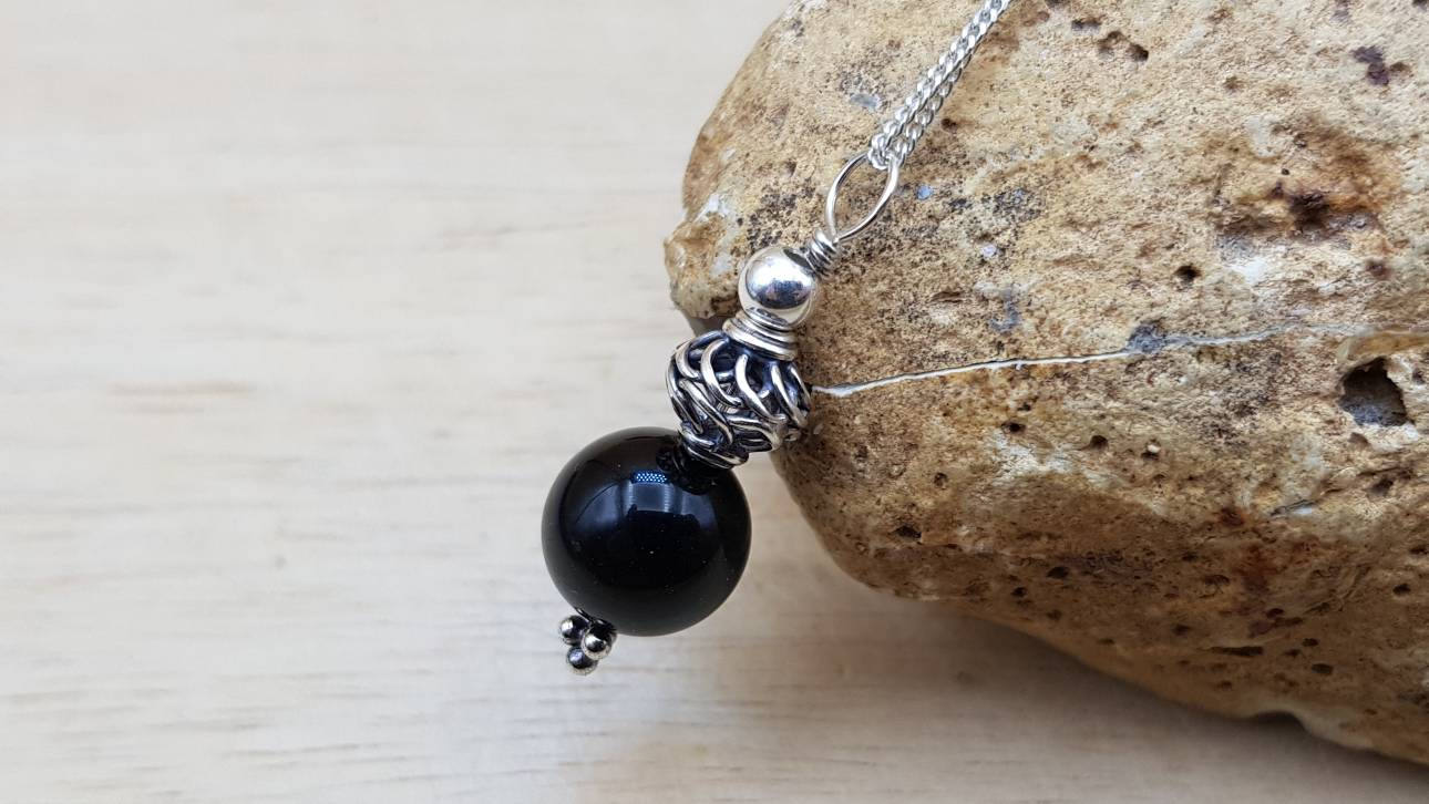 Rainbow Obsidian Pendant. Bali Silver. Reiki Jewelry Uk. Black Semi Precious Stone 10mm Rainbow Obsidian Pendant. Bali Silver. Reiki Jewelry Uk. Black Semi Precious Stone 10mm