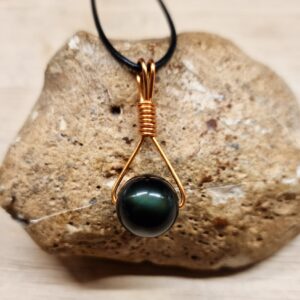 Unisex Rainbow Obsidian pendant. Reiki jewelry uk. Copper Wire wrapped pendant Unisex Rainbow Obsidian pendant. Reiki jewelry uk. Copper Wire wrapped pendant