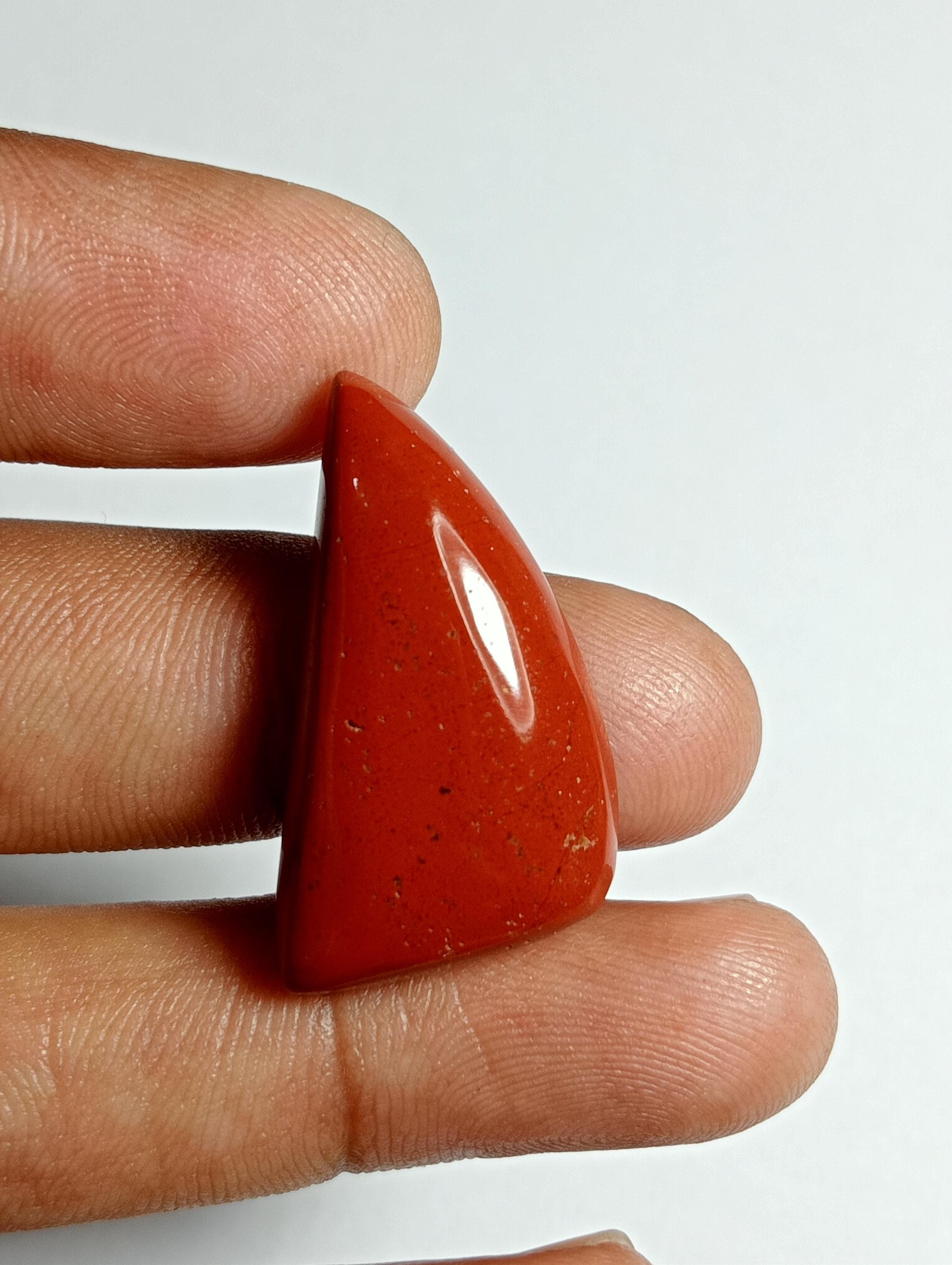 Red Jasper Cabochon: Loose Gemstone, 21cts, 29x15mm Red Jasper Cabochon: Loose Gemstone, 21cts, 29x15mm