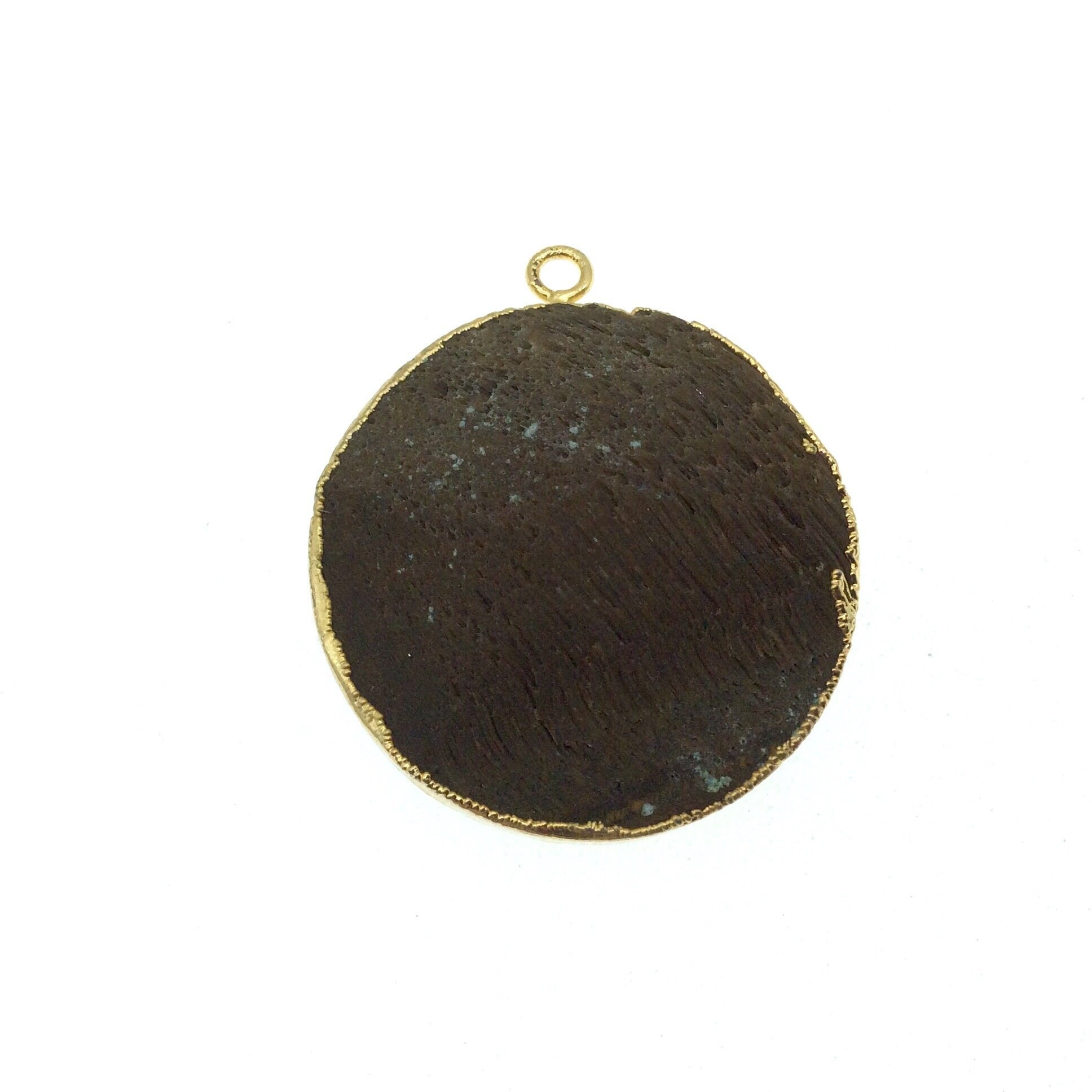 Gold Electroplated Red Jasper Coin Pendant: Faceted Round, 35-40mm Gold Electroplated Red Jasper Coin Pendant: Faceted Round, 35-40mm