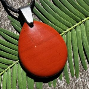 Unisex Red Jasper Healing Stone Necklace With Positive Healing Energy! Unisex Red Jasper Healing Stone Necklace With Positive Healing Energy!