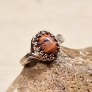 Adjustable brown Red jasper ring. 925 sterling silver rings for women. Reiki jewelry uk. 10x8mm stone. Gift for her. Sister present.
