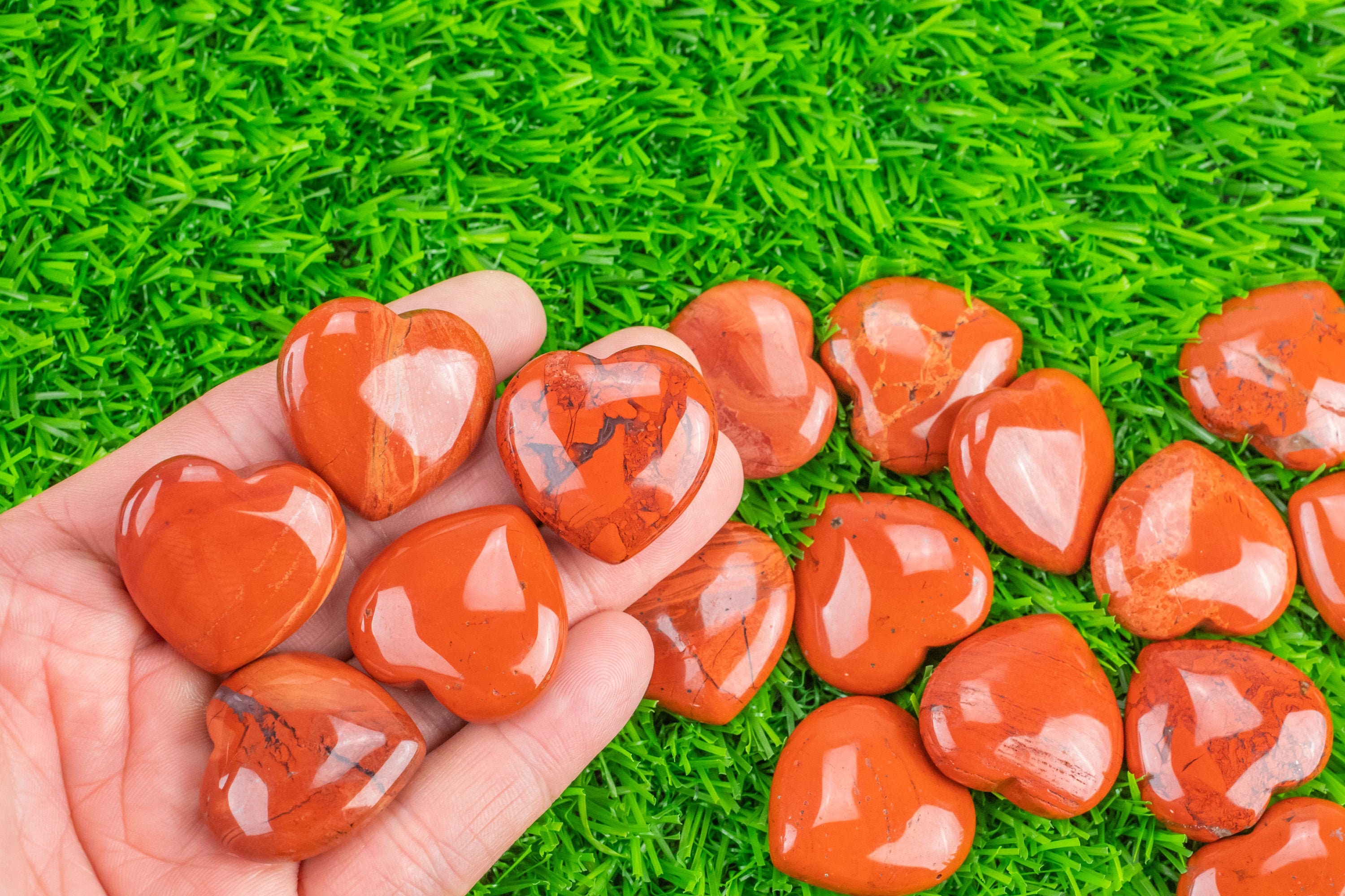 1 Pc Red Jasper Heart Hearts Healing Stone - Size Approximately 30x30mm / 1" X 1" - Natural Gemstone Hearts