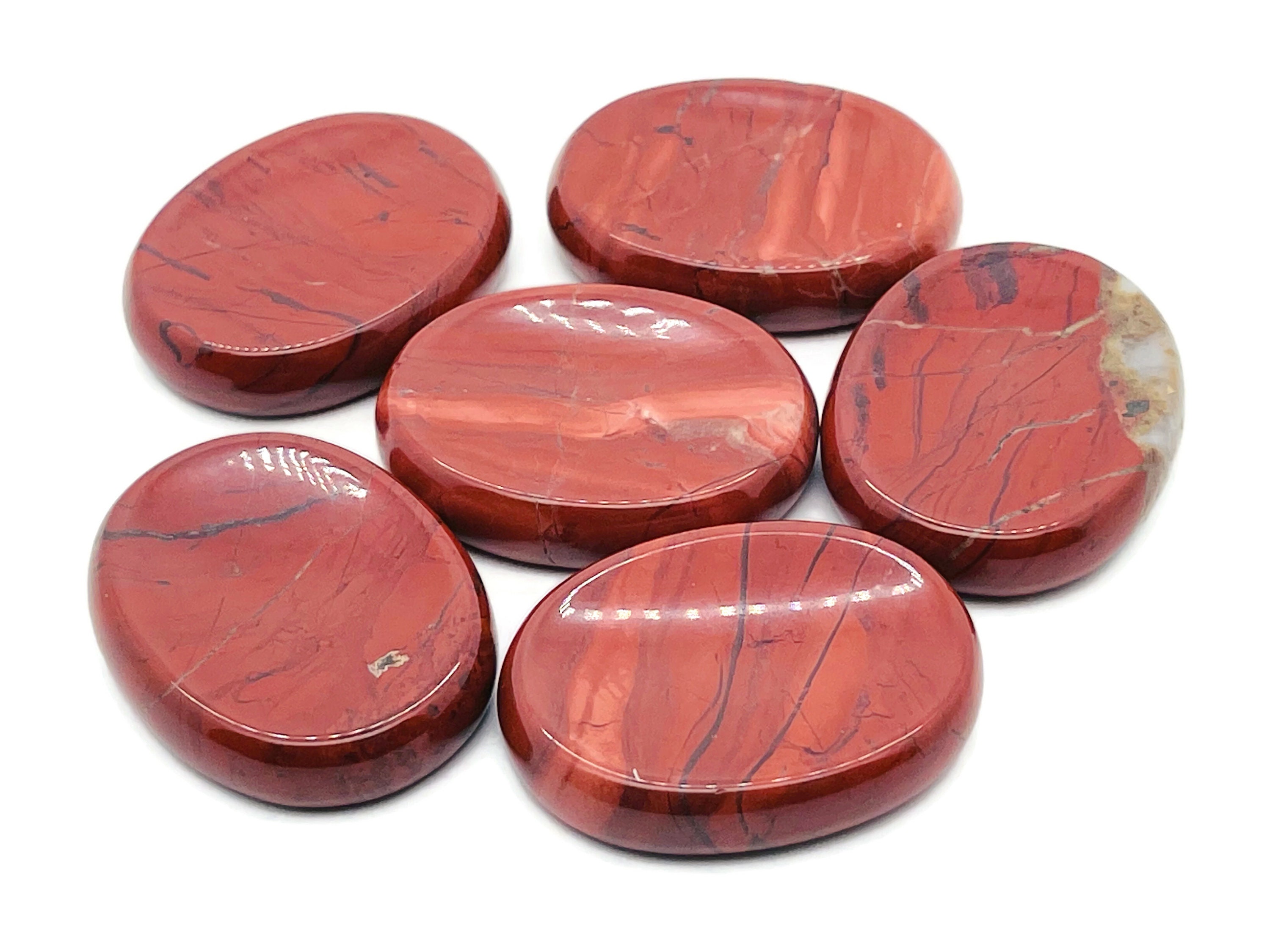 Red Jasper Worry Stone – Crystal Worry Stone – Pocket Stone – Healing Crystal - 4.5x3.5cm - Wo1072