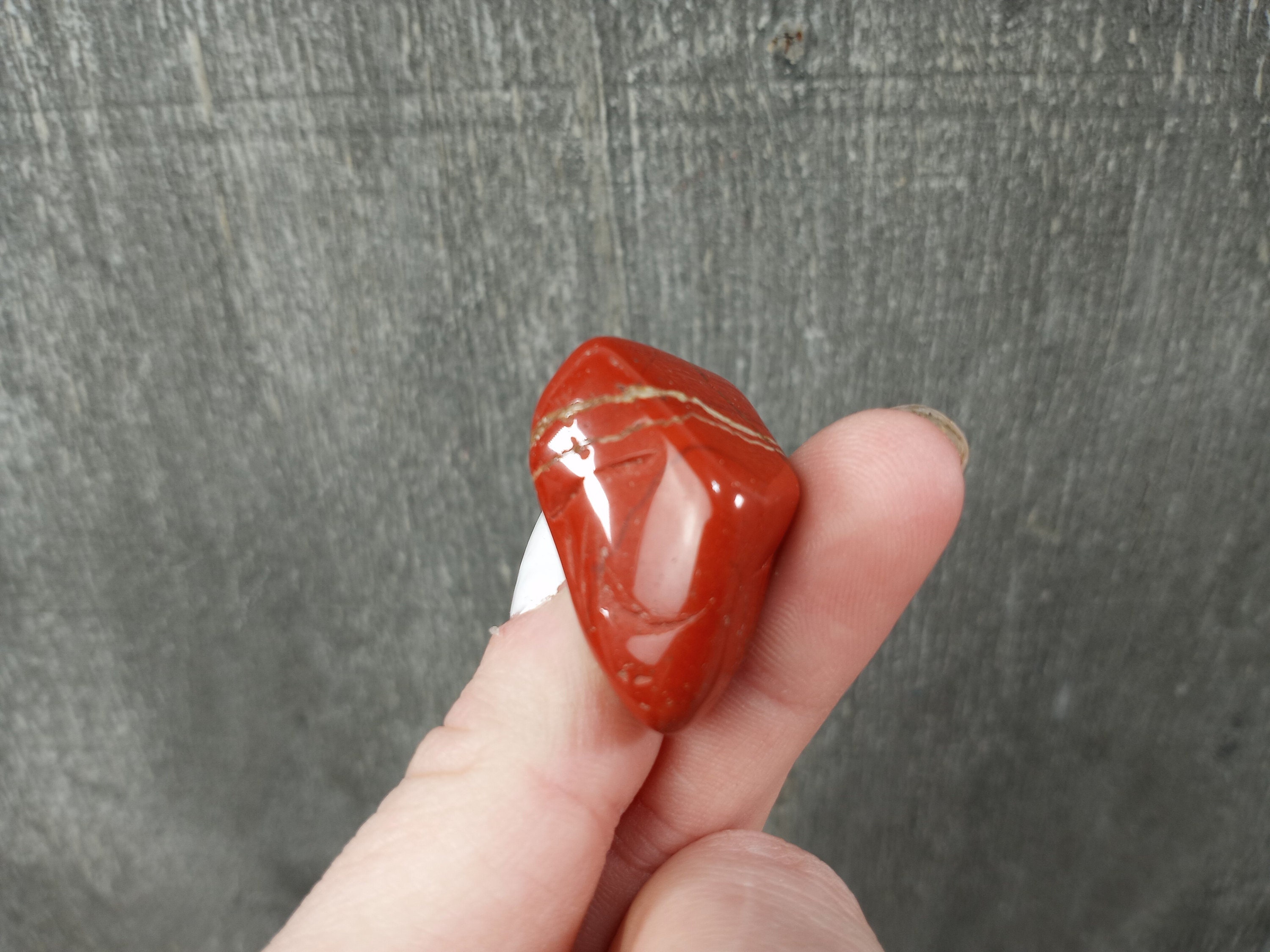 Red Jasper 0.75 Inch + Tumbled Stone T58