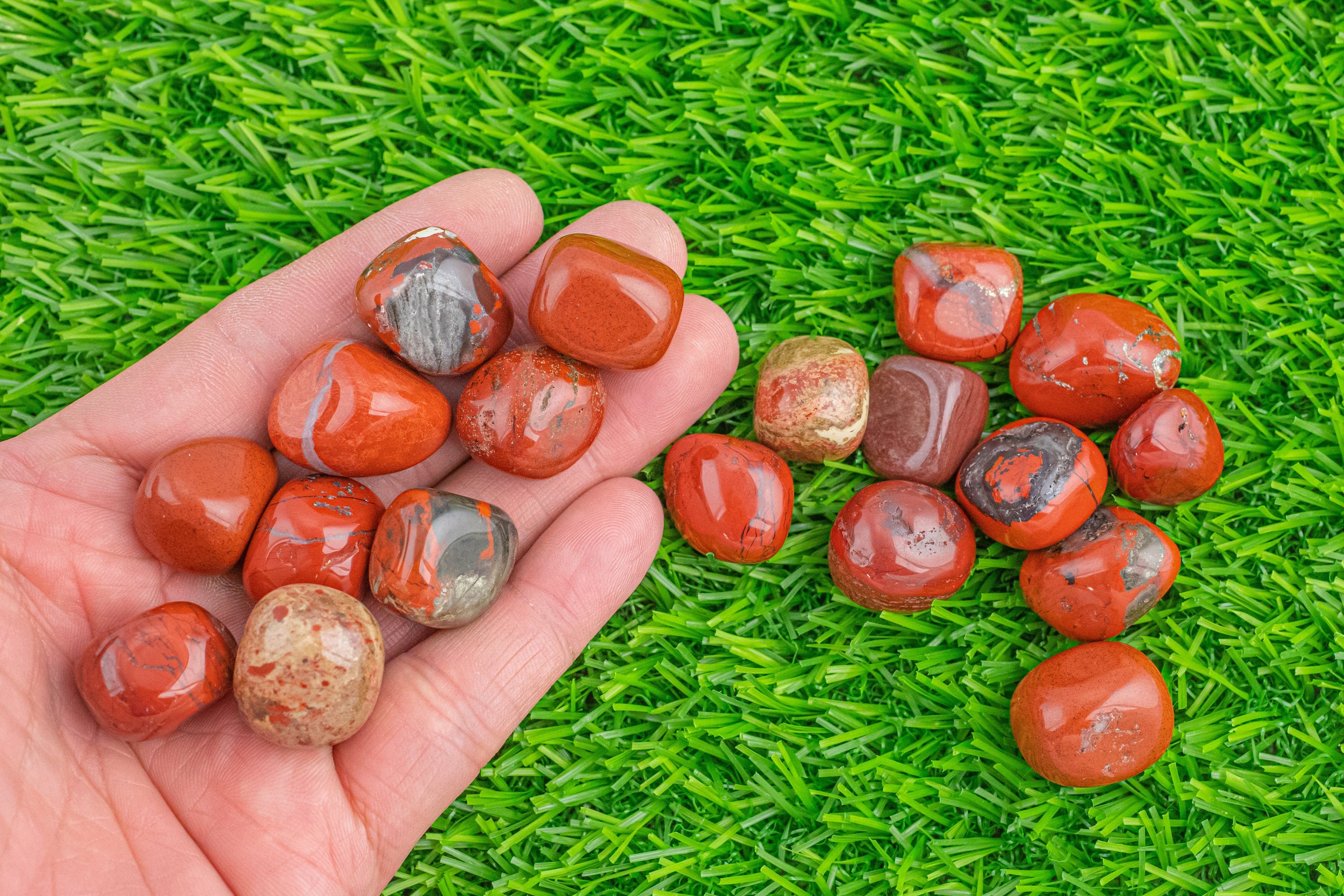 1 Pc Natural Red Jasper Medium Large Tumbled Stone- 0.8-1.5 Inch