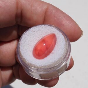 Rhodochrosite cabochon from Argentina - 12.1ct / 17.8mm x 9.5mm x 7.2mm (B-T3)