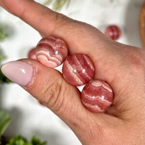 Rhodochrosite Mini Sphere | S, L | - No. 536 (polished Pink Crystal Ball, Heart Chakra, Healing Stone)
