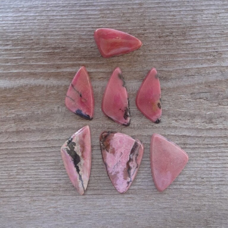 Rhodonite Triangle Cabochon, Natural Pink Rhodonite, Pink Gemstones, Genuine Rhodonite, Rhodonite For Jewelry Making, Russian Stones