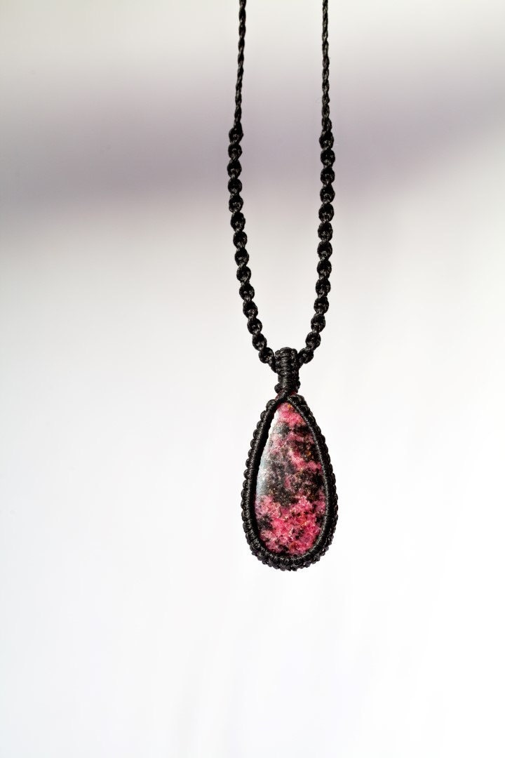 Rhodonite Macrame Necklace, Macrame Necklace, Pink Stone Necklace, Rhodonite Pendant Necklace, Boho, Rustic Necklace, Awareness, Zen, Gift