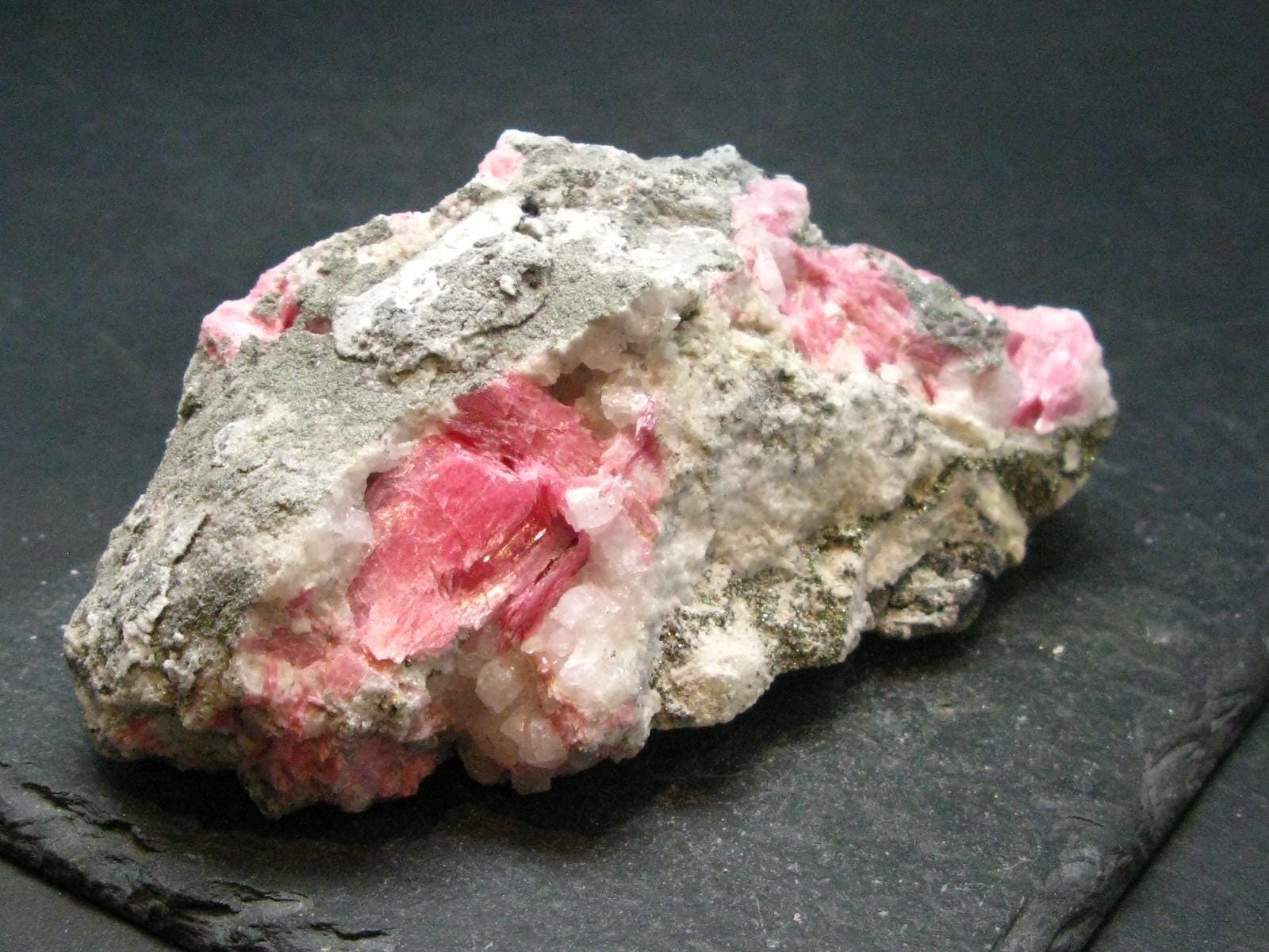 Large Rich Pink Rhodonite Rodonite Cluster From Peru - 3.6" Large Rich Pink Rhodonite Rodonite Cluster From Peru - 3.6"