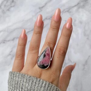 Rhodonite Adjustable Ring / 925 Sterling Silver / Healing Gemstone / Gifts for her / Pear Cab / Rhodonite Jewelry / Statement Ring RDN-R-31.
