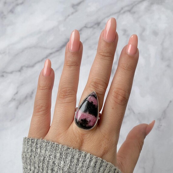 Rhodonite Adjustable Ring / 925 Sterling Silver / Healing Gemstone / Gifts For Her / Pear Cab / Rhodonite Jewelry / Statement Ring Rdn-r-27.