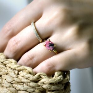 Stackable Rhodonite Ring · Oval Pink Gemstone Ring · Solid Gold Rhodonite Ring · Dainty 18k Gold Ring · Oval Proposal Ring
