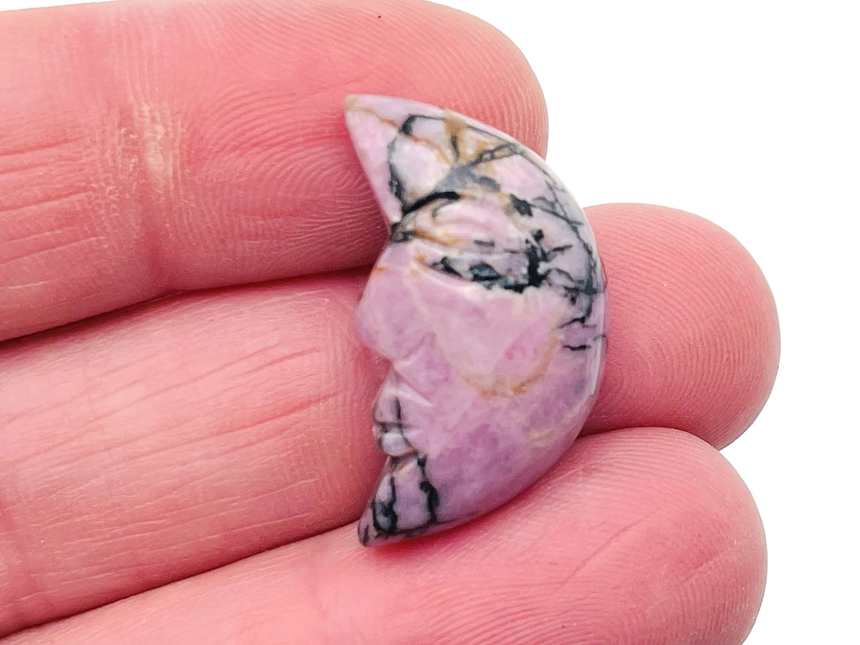Rhodonite Crystal Moon Face - Crystal Smile Moon - Gemstone Carved Moon - Healing Crystal - Gemstone Crescent – 25mm – Ms1004