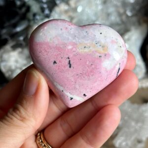 Peruvian Rhodonite Heart, Rhodonite , Chakra Stone, Confidence, Self Love, Kindness, Caring Peruvian Rhodonite Heart, Rhodonite , Chakra Stone, Confidence, Self Love, Kindness, Caring