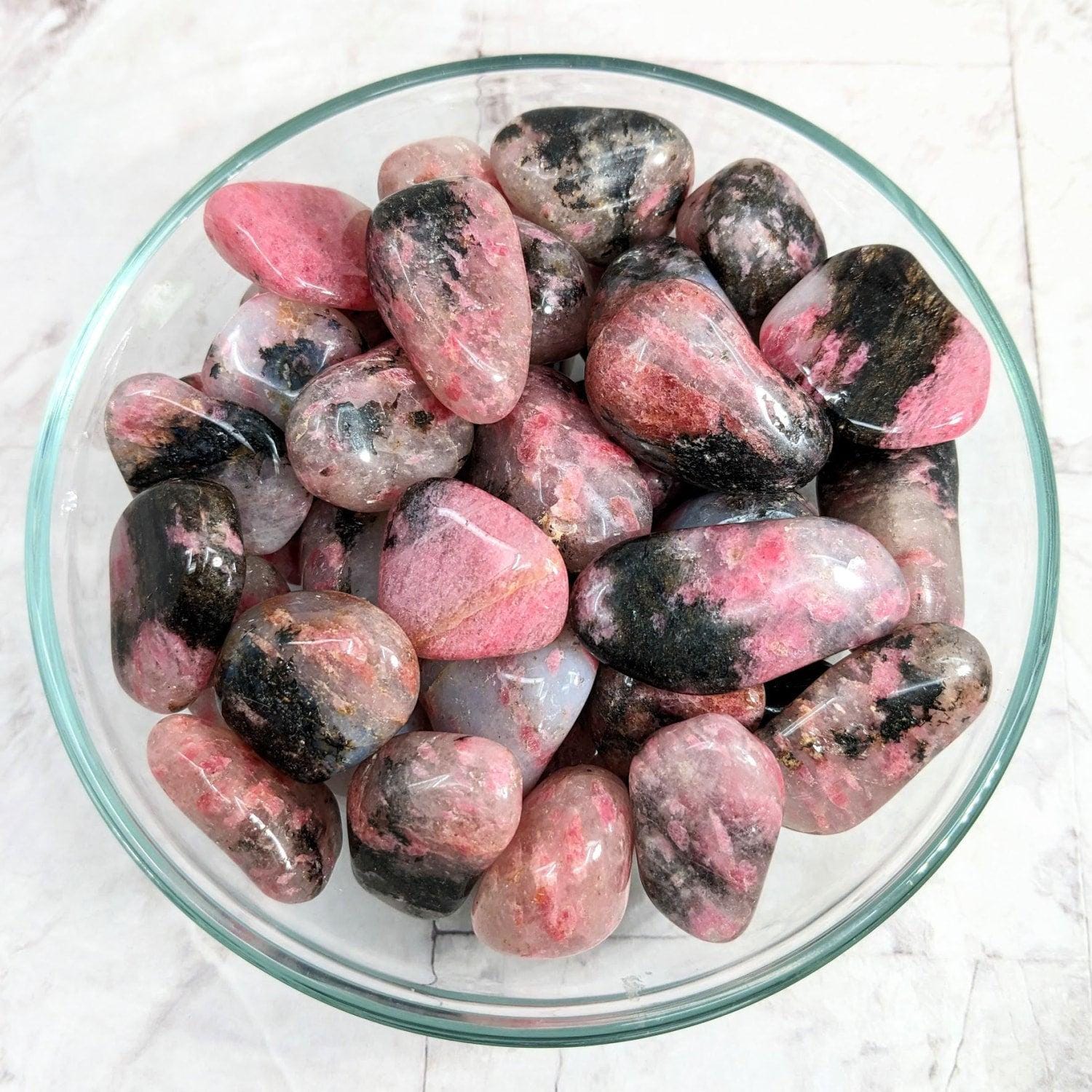 Rhodonite In Quartz Tumble Stone (1-1.5") #lv2250