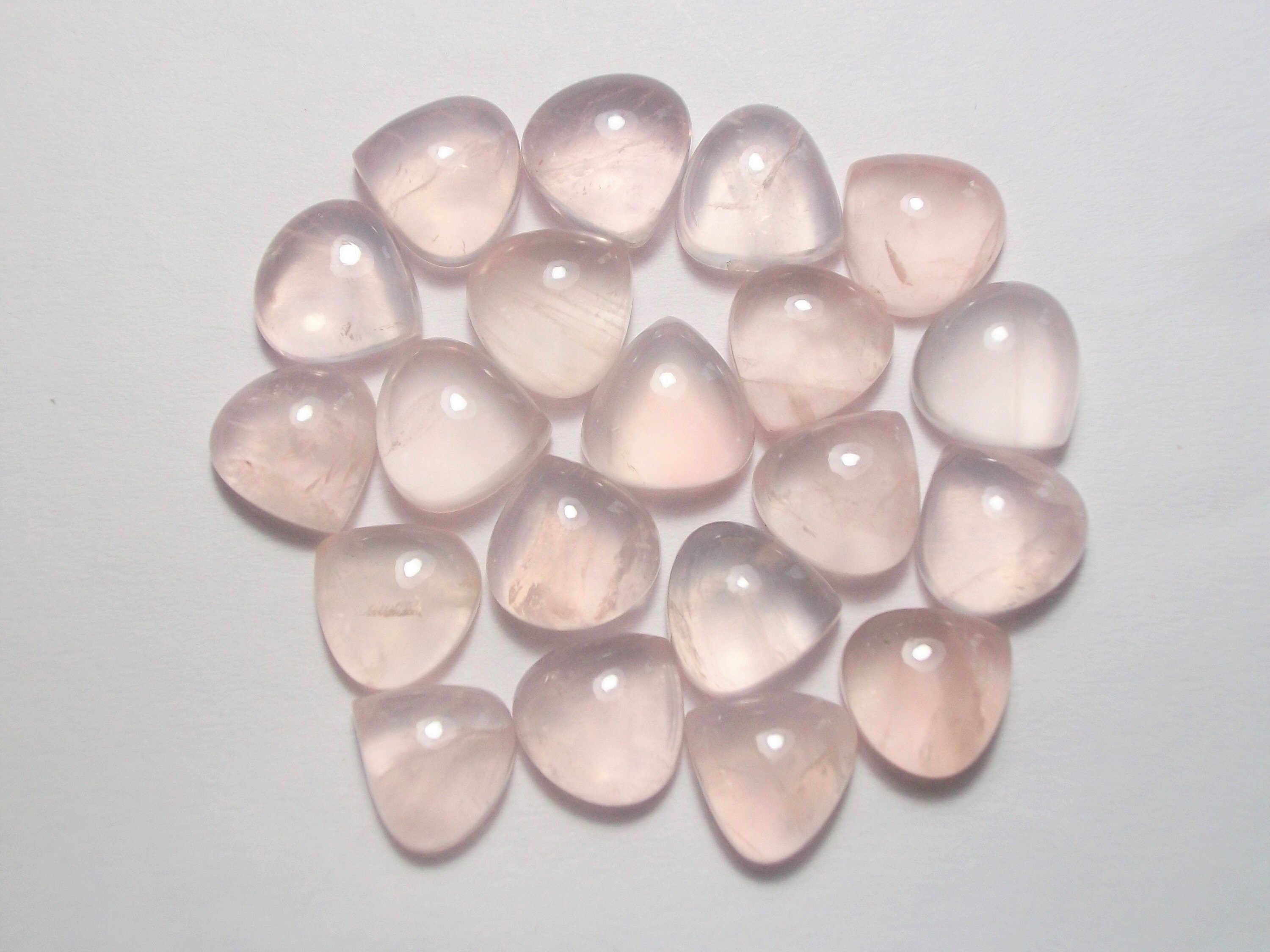 Aaa Rose Quartz Heart Cabochon: Jewelry Making Stone (8x8 To 15x15 Mm)