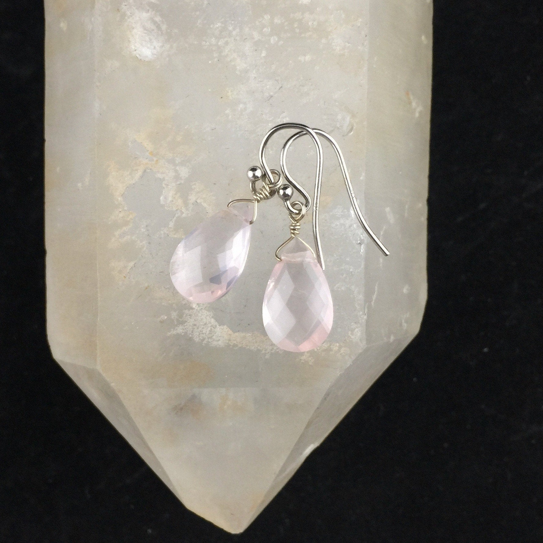 Faceted Rose Quartz Teardrop Shape Dangle Earrings (e-1)