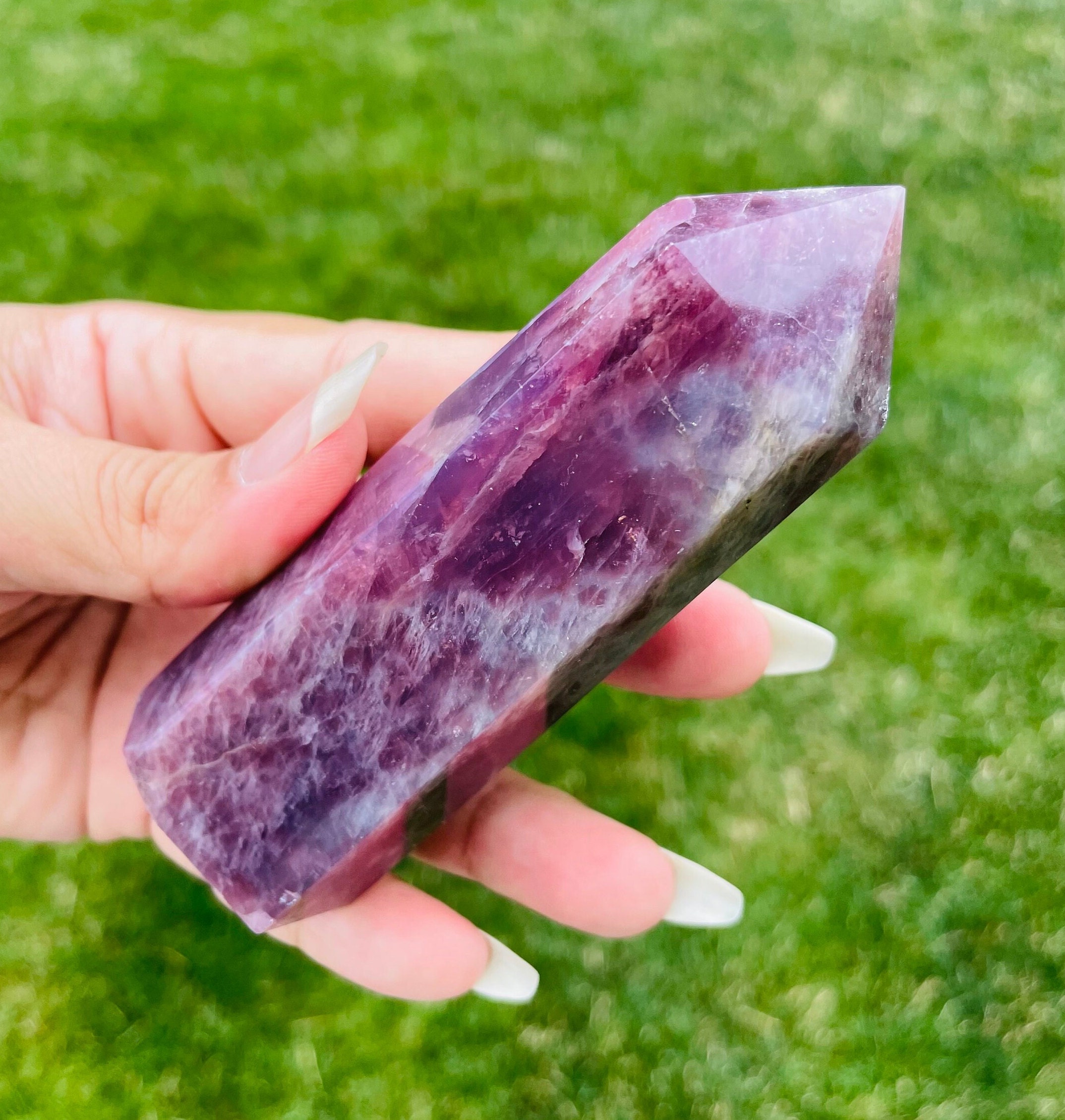 Lavender Rose Quartz Crystal Point Tower (110*37mm) 200g