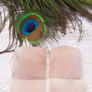 Pink Quartz Pyramid,rose Quartz Pyramid,love Pyramid,valentines Pyramid,vastu,money,health,welth,decor,meditation,crystal Point Pyramid