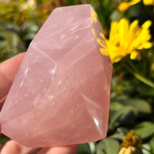 Gem Grade Rose Quartz Free Form Natural Raw Polished Minerals Crystals ~ Crystal Stone Carved Decor Display Crystal Gem Grade Rose Quartz Free Form Natural Raw Polished Minerals Crystals ~ Crystal Stone Carved Decor Display Crystal