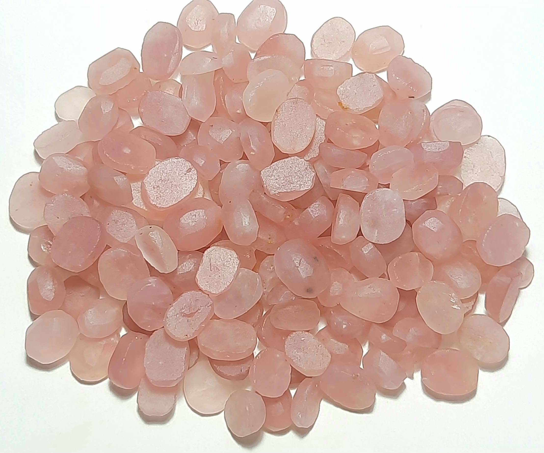 Raw Rose Quartz Gemstone Mix: Unpolished Healing Crystals (7-16mm)