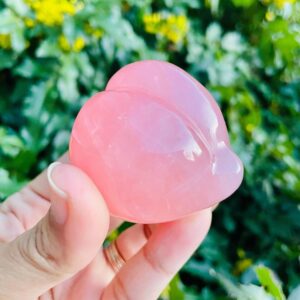 Carved Pink Rose Quartz Peach: Natural Gemstone Crystal (50mm) 161G