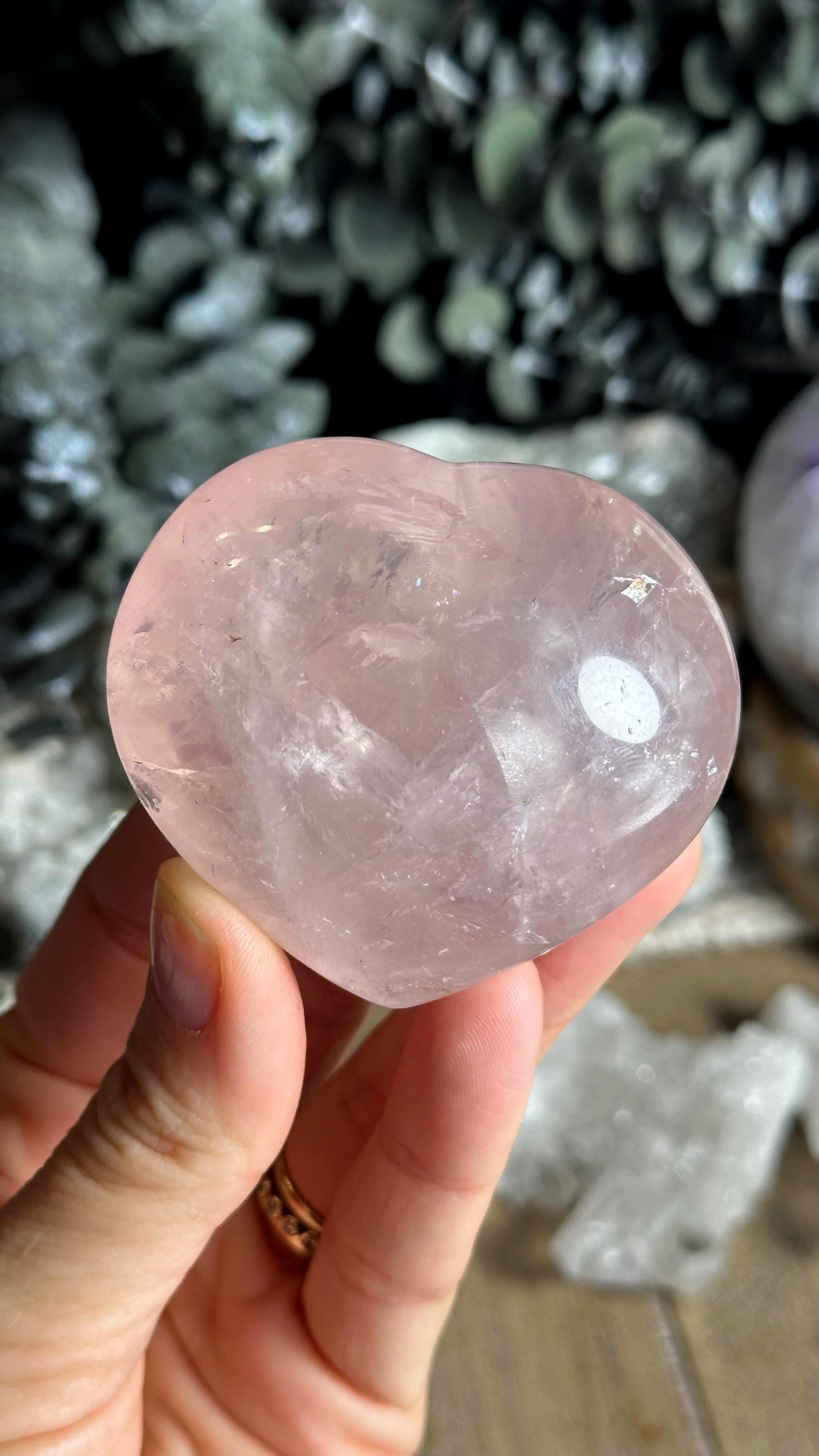 Gemmy Rose Quartz Heart Crystal – Natural Pink Gemstone For Love & Healing
