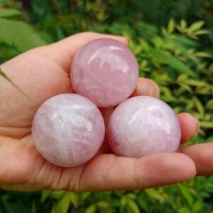 Rose Quartz Sphere 1.5" (30-40mm)