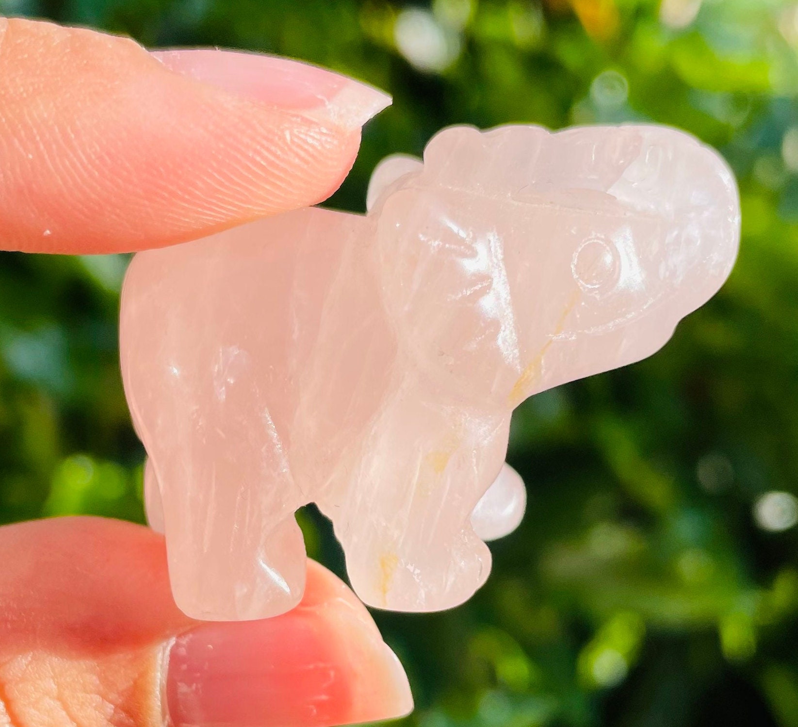 Rose Quartz Crystal Elephant: Tumbled Polished Gemstone (30-45mm)