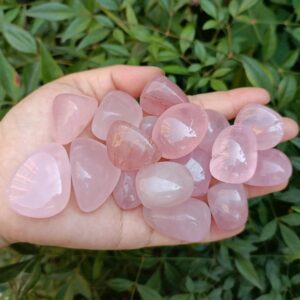 Rose Quartz Tumbled Stones 20-40mm (1"-1.5")